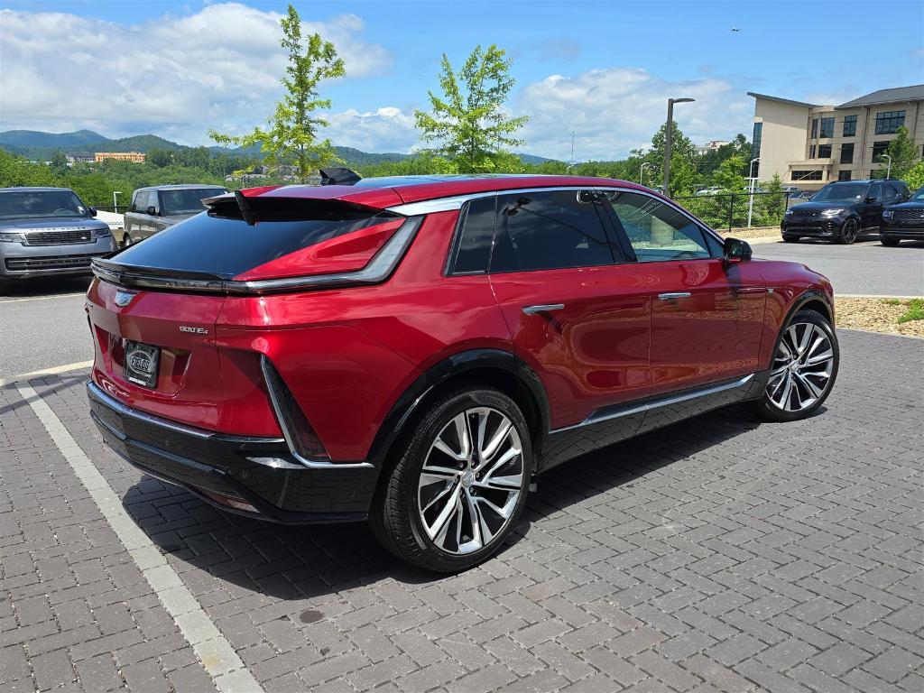 used 2024 Cadillac LYRIQ car, priced at $47,997