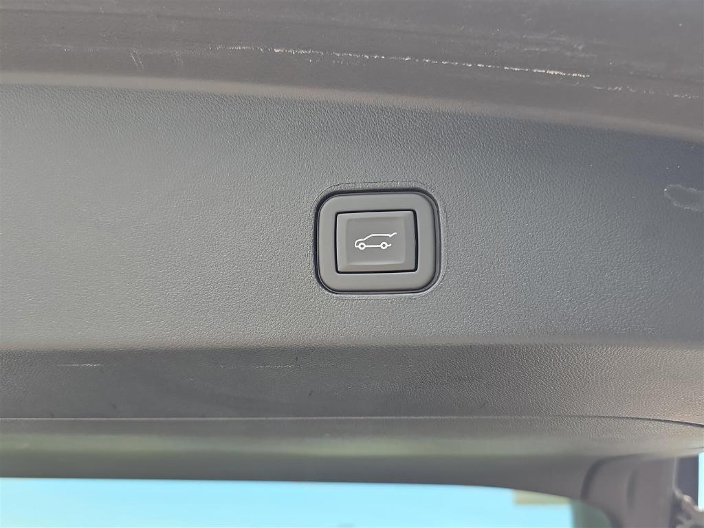 used 2024 Cadillac LYRIQ car, priced at $47,997