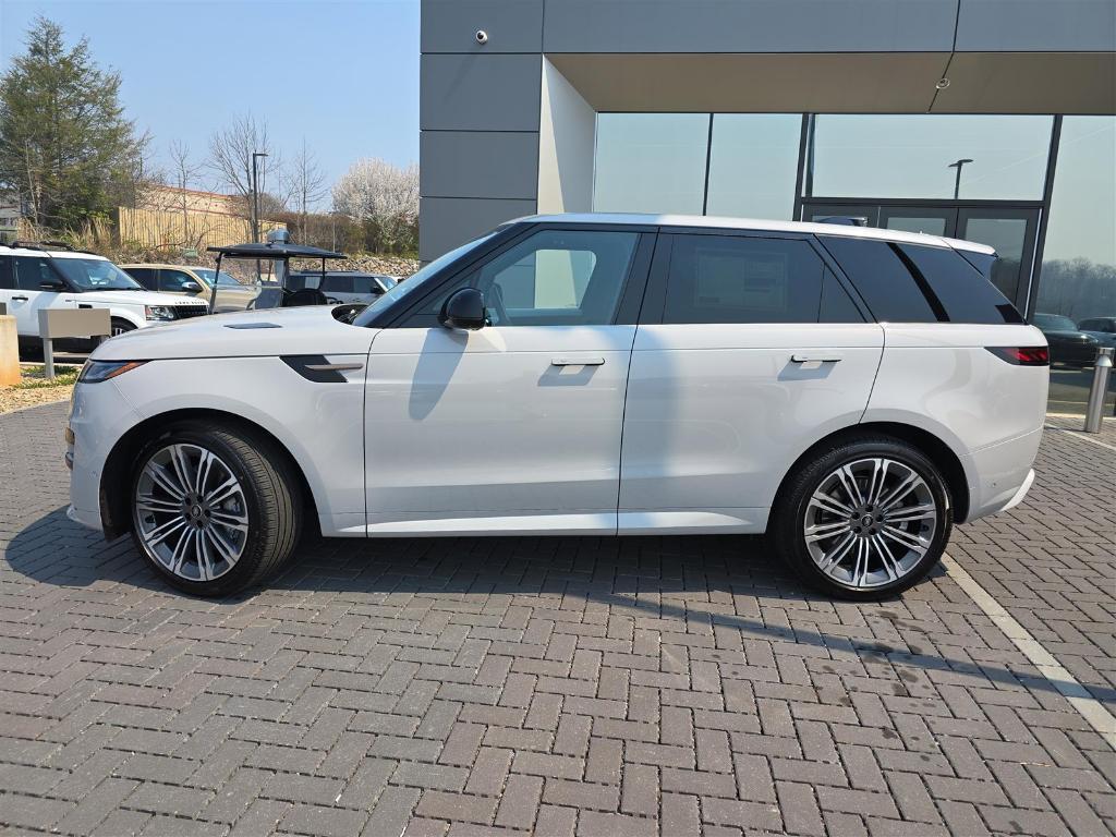 new 2025 Land Rover Range Rover Sport car, priced at $115,565