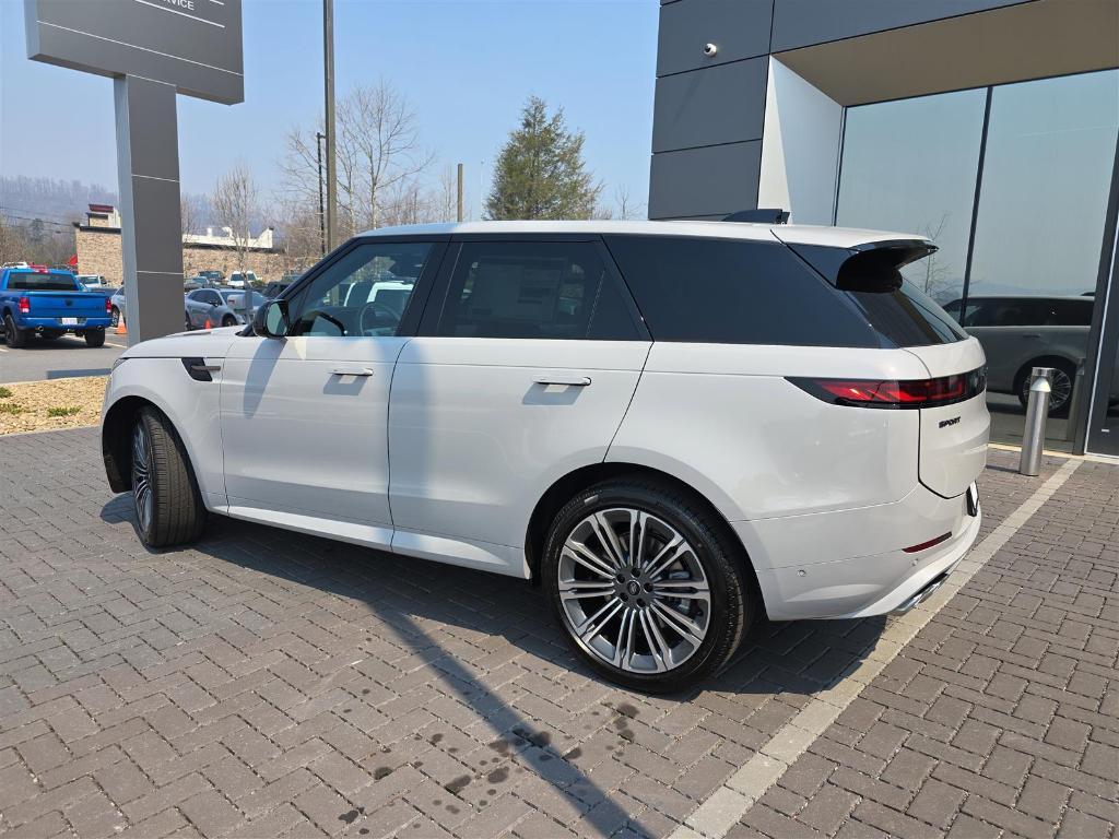 new 2025 Land Rover Range Rover Sport car, priced at $115,565