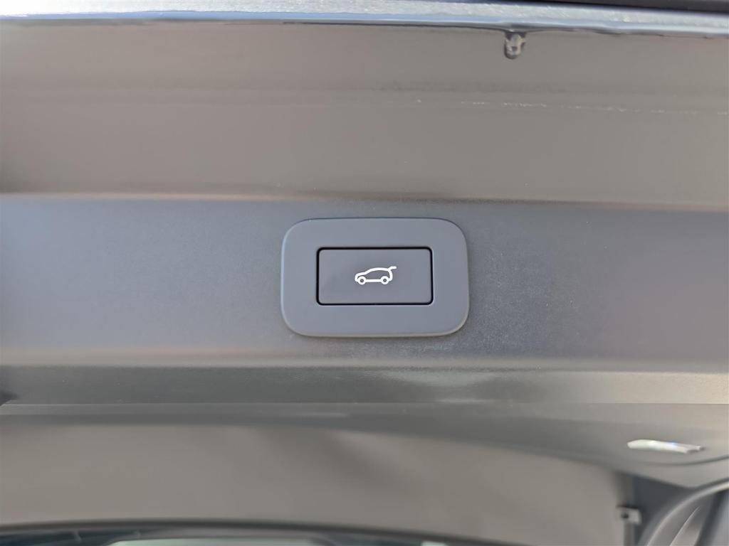 new 2025 Land Rover Range Rover Sport car, priced at $99,980