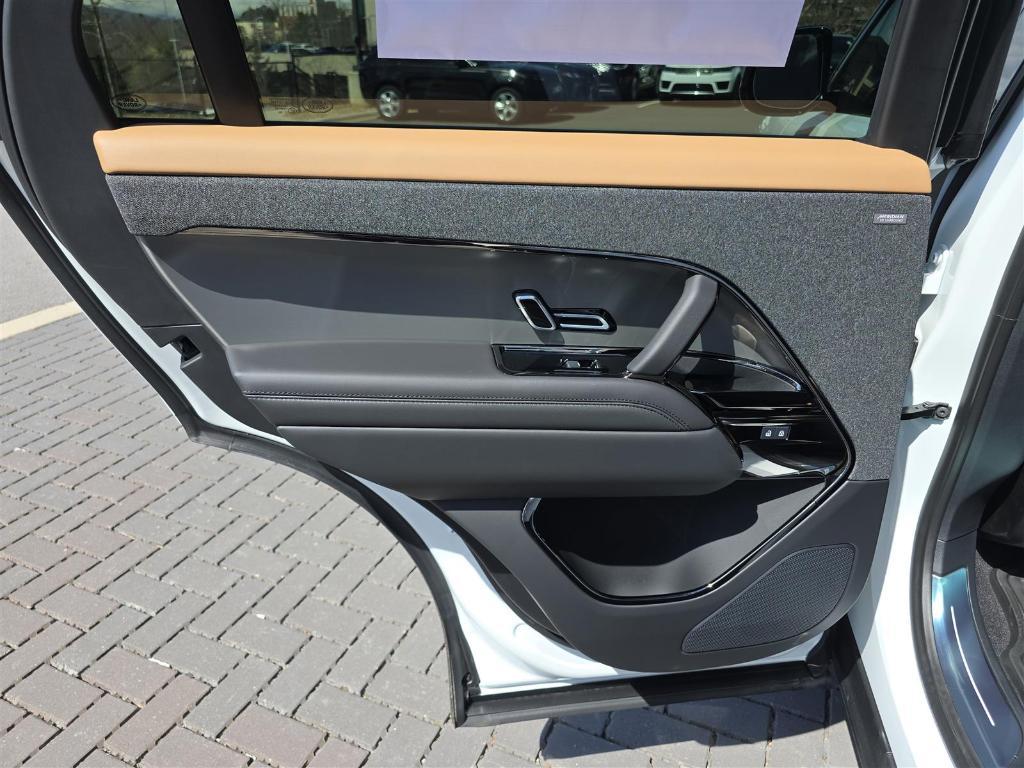 new 2025 Land Rover Range Rover Sport car, priced at $121,325