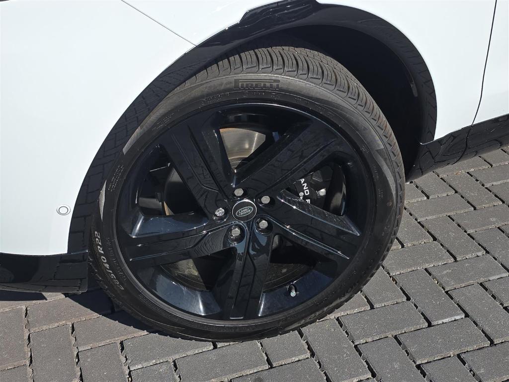 new 2025 Land Rover Discovery car, priced at $86,268