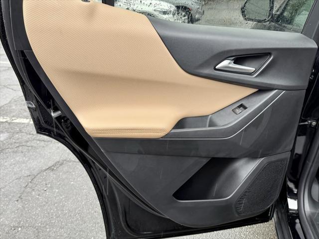 new 2025 Chevrolet Equinox car, priced at $37,084