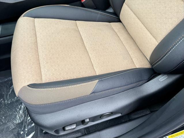 new 2025 Chevrolet Equinox car, priced at $37,084