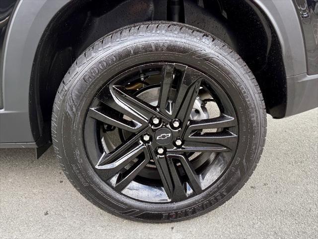 new 2025 Chevrolet Trax car