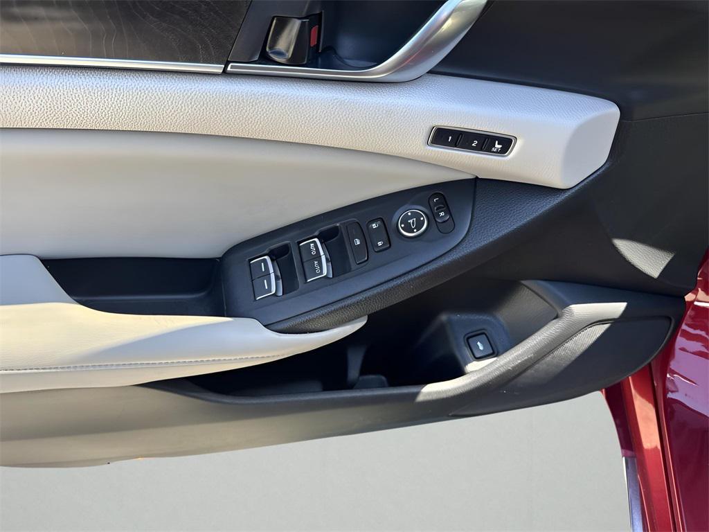 used 2018 Honda Accord car, priced at $17,295