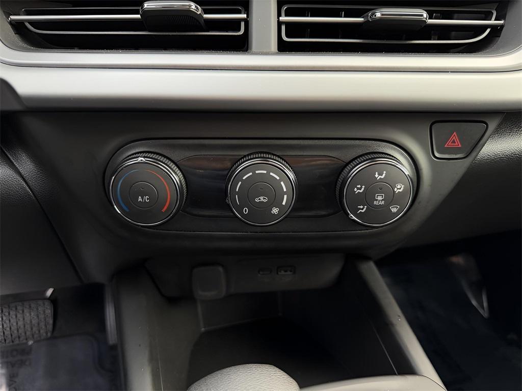 used 2025 Chevrolet Trax car, priced at $19,495