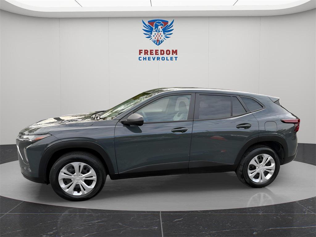 used 2025 Chevrolet Trax car, priced at $19,495