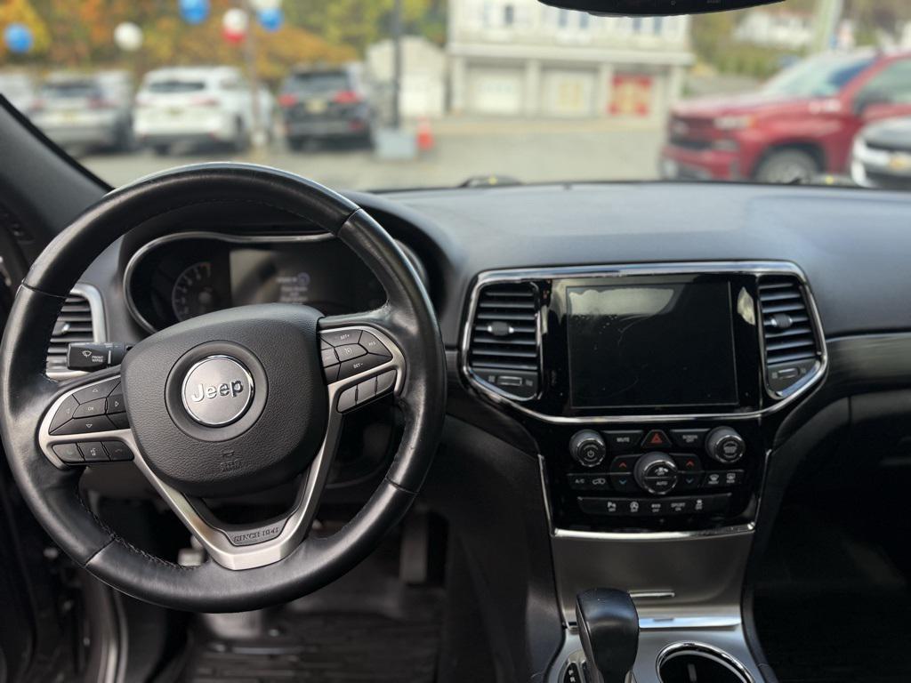 used 2019 Jeep Grand Cherokee car, priced at $17,995