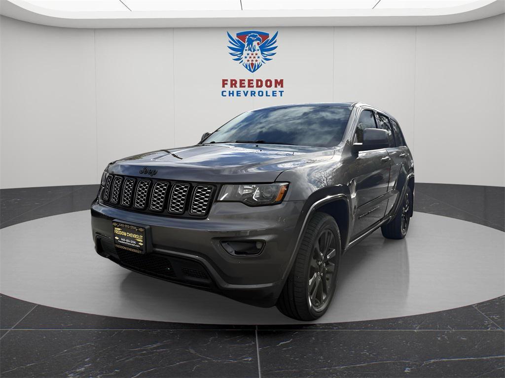 used 2019 Jeep Grand Cherokee car, priced at $17,495
