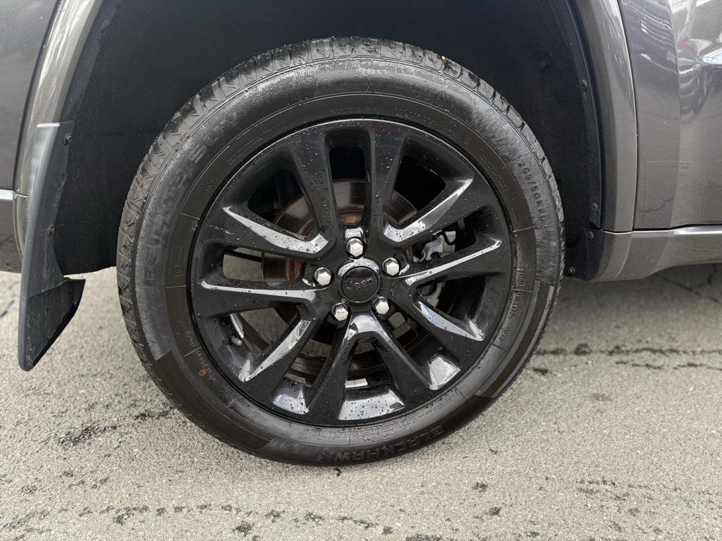 used 2019 Jeep Grand Cherokee car, priced at $17,995