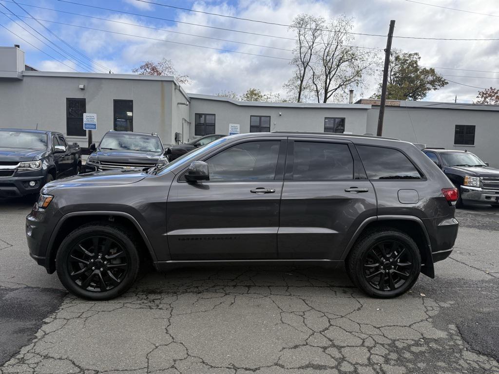used 2019 Jeep Grand Cherokee car, priced at $17,995