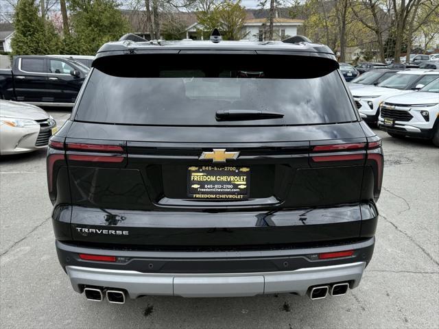 new 2025 Chevrolet Traverse car, priced at $43,095
