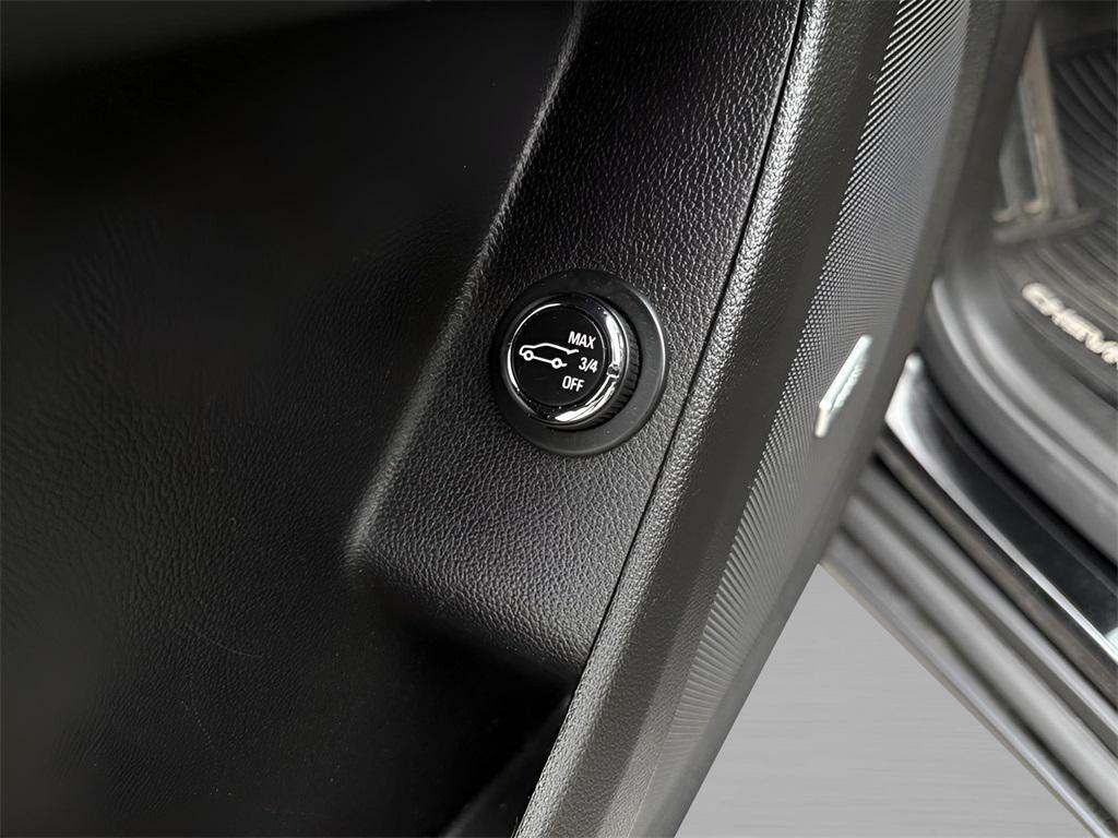 used 2020 Chevrolet Traverse car, priced at $22,495