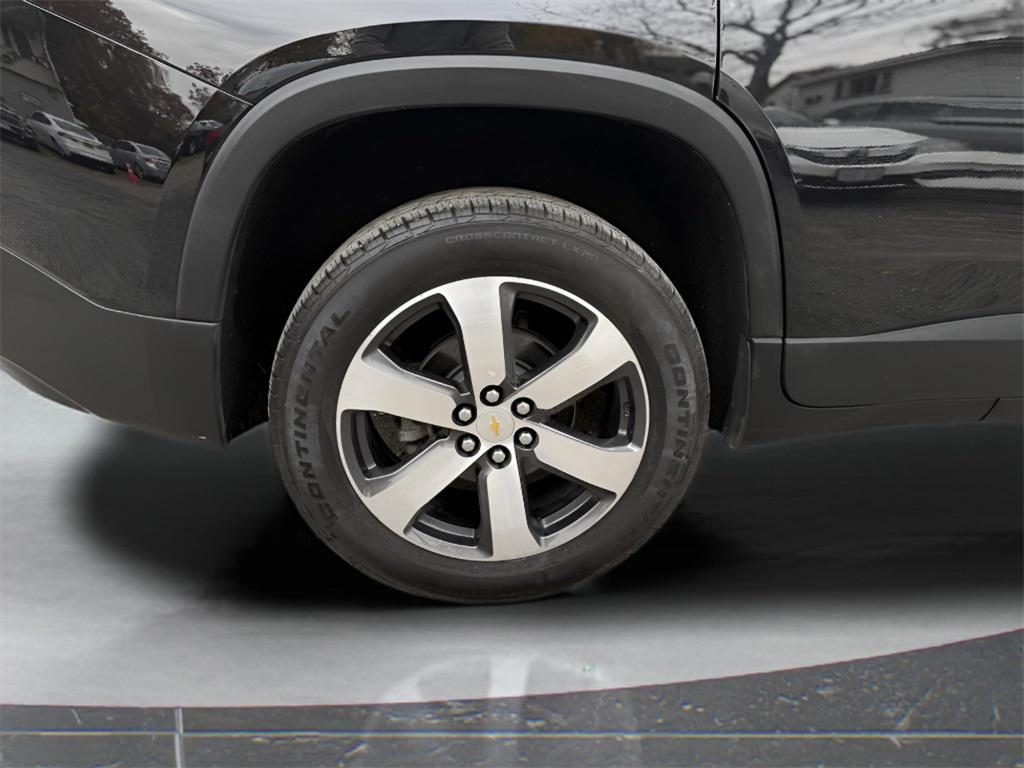 used 2020 Chevrolet Traverse car, priced at $22,495