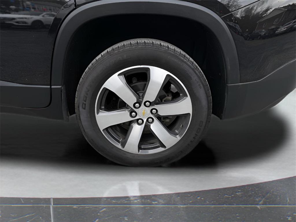 used 2020 Chevrolet Traverse car, priced at $22,495