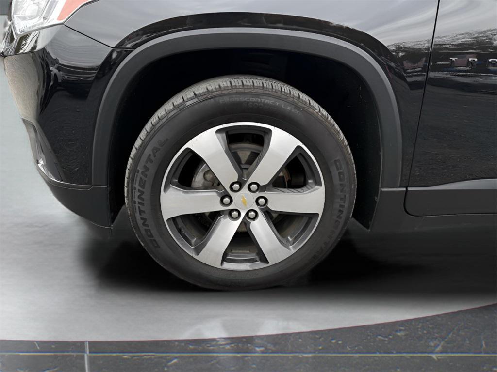 used 2020 Chevrolet Traverse car, priced at $22,495