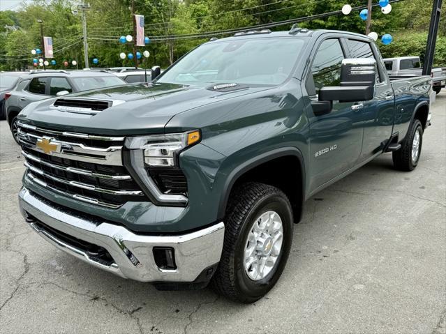 new 2025 Chevrolet Silverado 2500 car, priced at $71,324