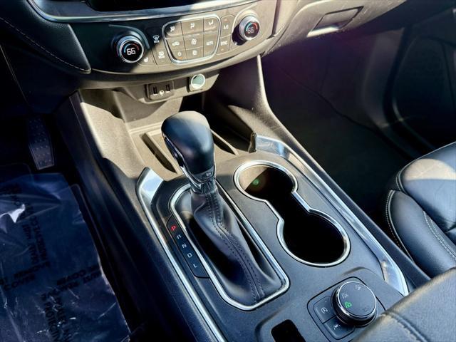 used 2023 Chevrolet Traverse car, priced at $32,795