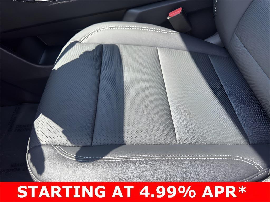 new 2026 Chevrolet Traverse car, priced at $40,450