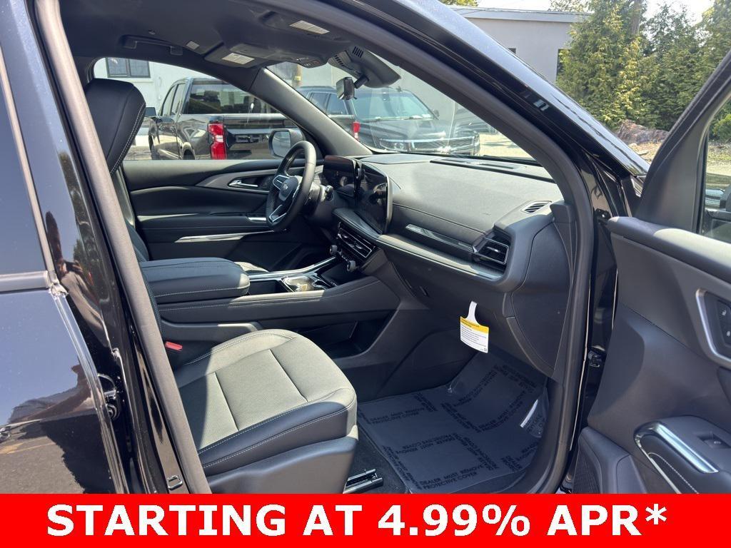 new 2026 Chevrolet Traverse car, priced at $40,450