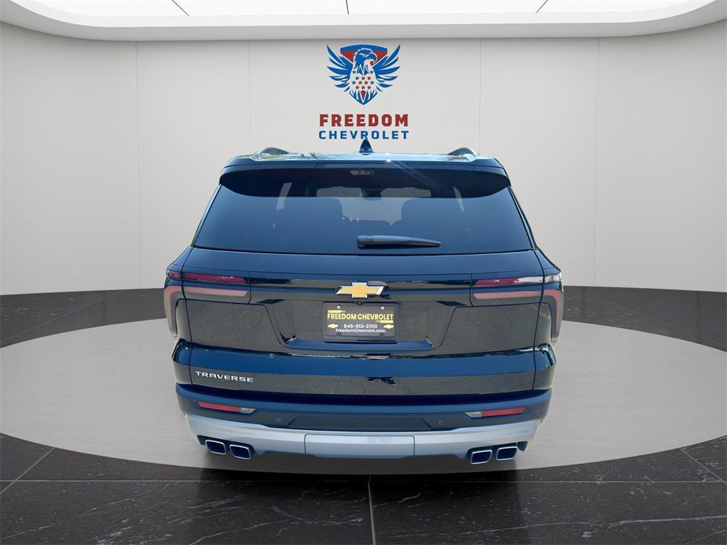 new 2026 Chevrolet Traverse car, priced at $40,450