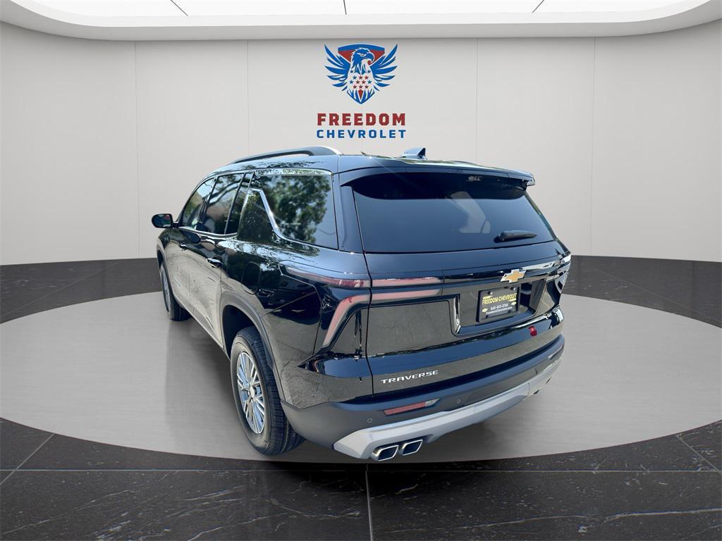 new 2026 Chevrolet Traverse car, priced at $40,450