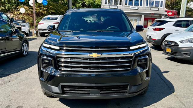 new 2024 Chevrolet Traverse car, priced at $42,165