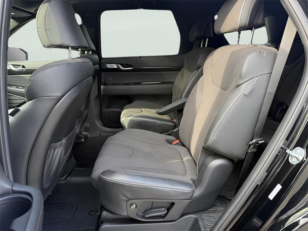 used 2024 Hyundai Palisade car, priced at $43,695