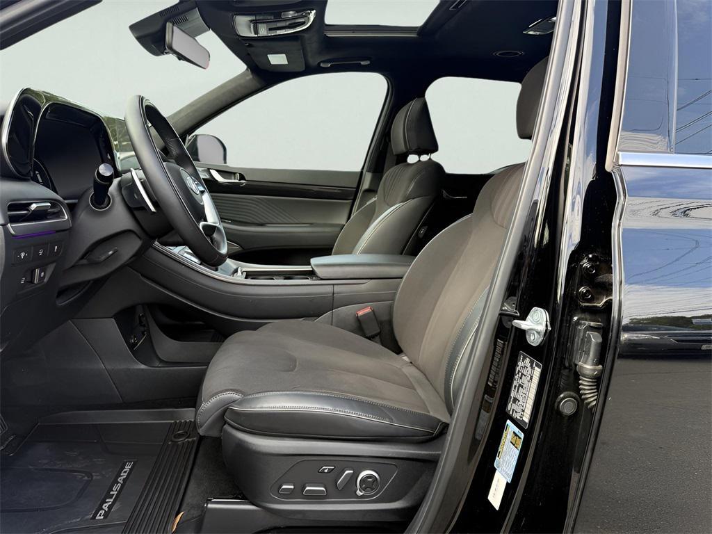 used 2024 Hyundai Palisade car, priced at $43,695