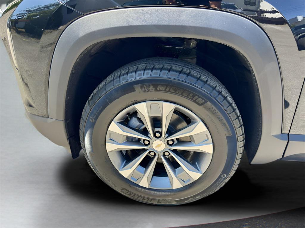 used 2026 Chevrolet Equinox car, priced at $30,595