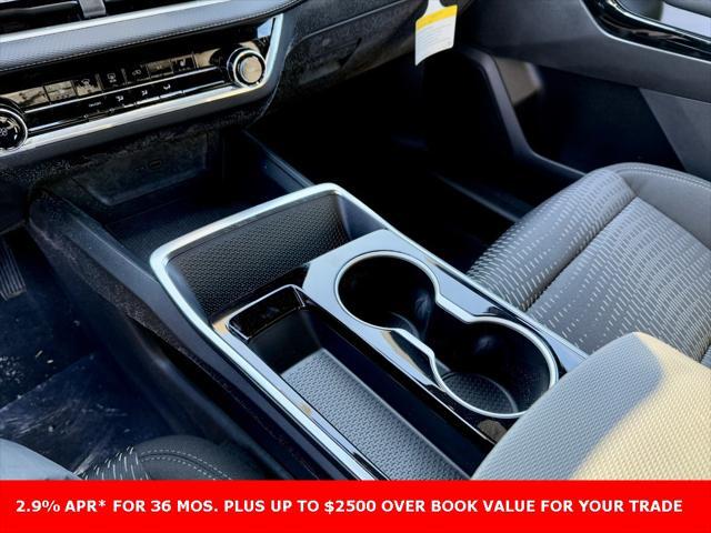 new 2025 Chevrolet Equinox car, priced at $28,904