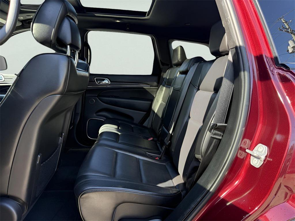 used 2018 Jeep Grand Cherokee car, priced at $17,295