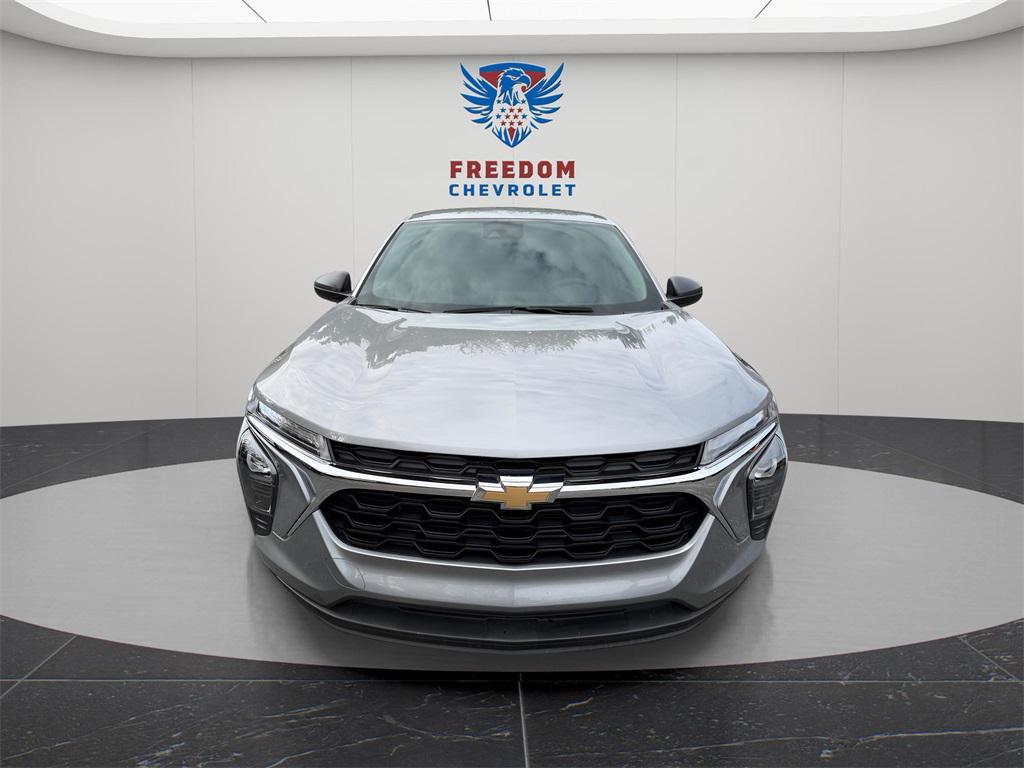used 2025 Chevrolet Trax car, priced at $19,495