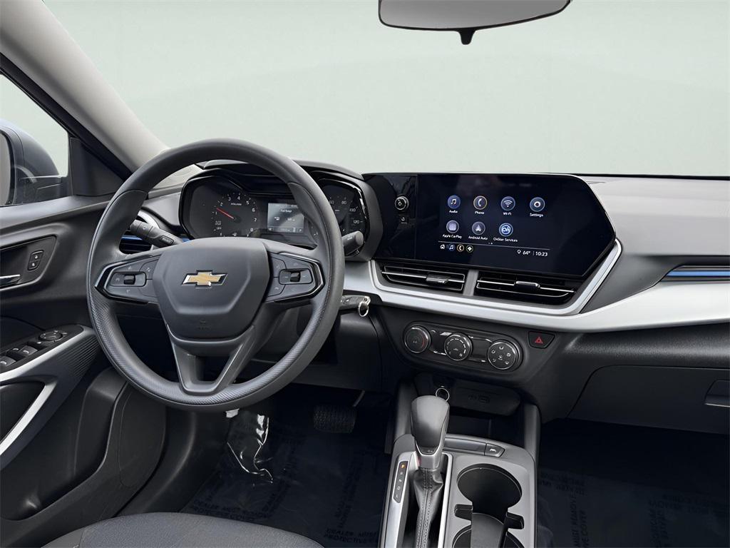 used 2025 Chevrolet Trax car, priced at $19,495