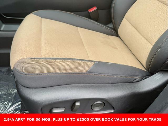 new 2025 Chevrolet Equinox car, priced at $37,084
