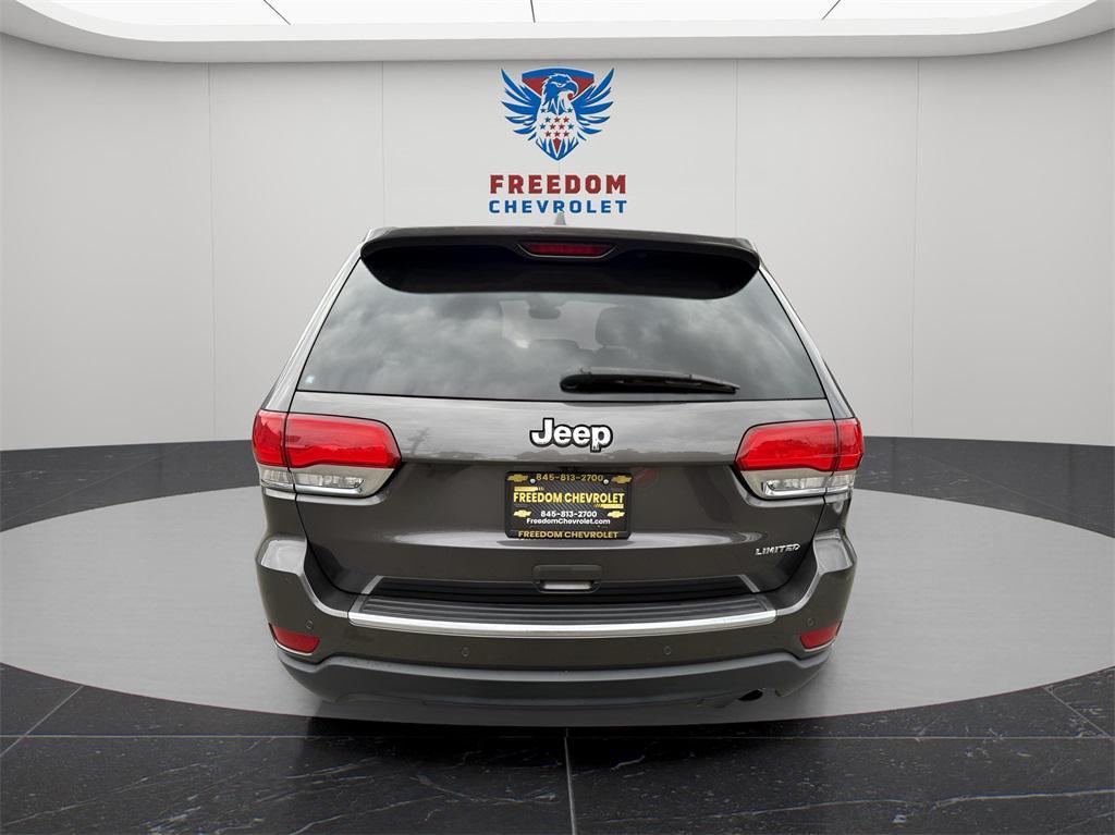 used 2018 Jeep Grand Cherokee car, priced at $15,985