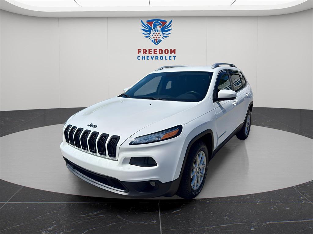 used 2018 Jeep Cherokee car, priced at $15,495