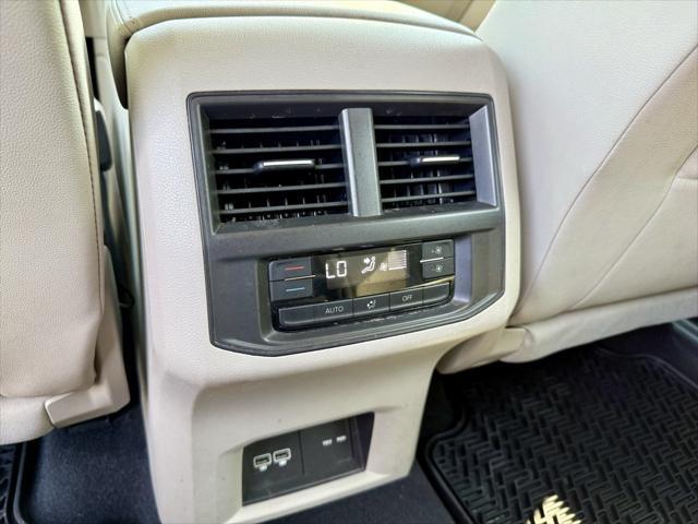 used 2020 Volkswagen Atlas car, priced at $21,995