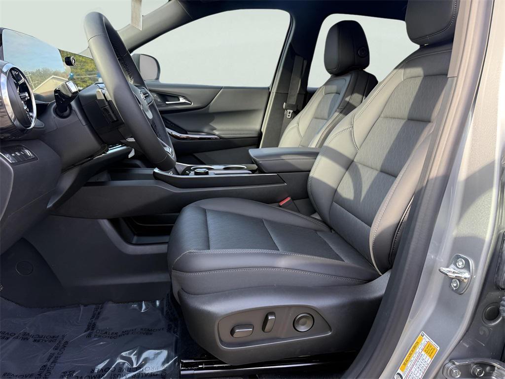 new 2026 Chevrolet Equinox car, priced at $32,277