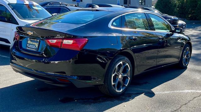 new 2025 Chevrolet Malibu car, priced at $28,258