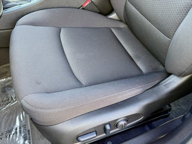 new 2024 Chevrolet Malibu car, priced at $19,995