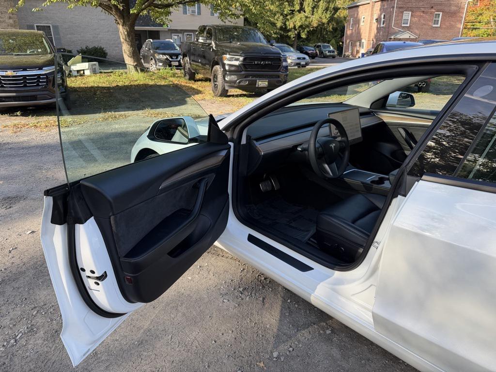used 2021 Tesla Model 3 car, priced at $22,995