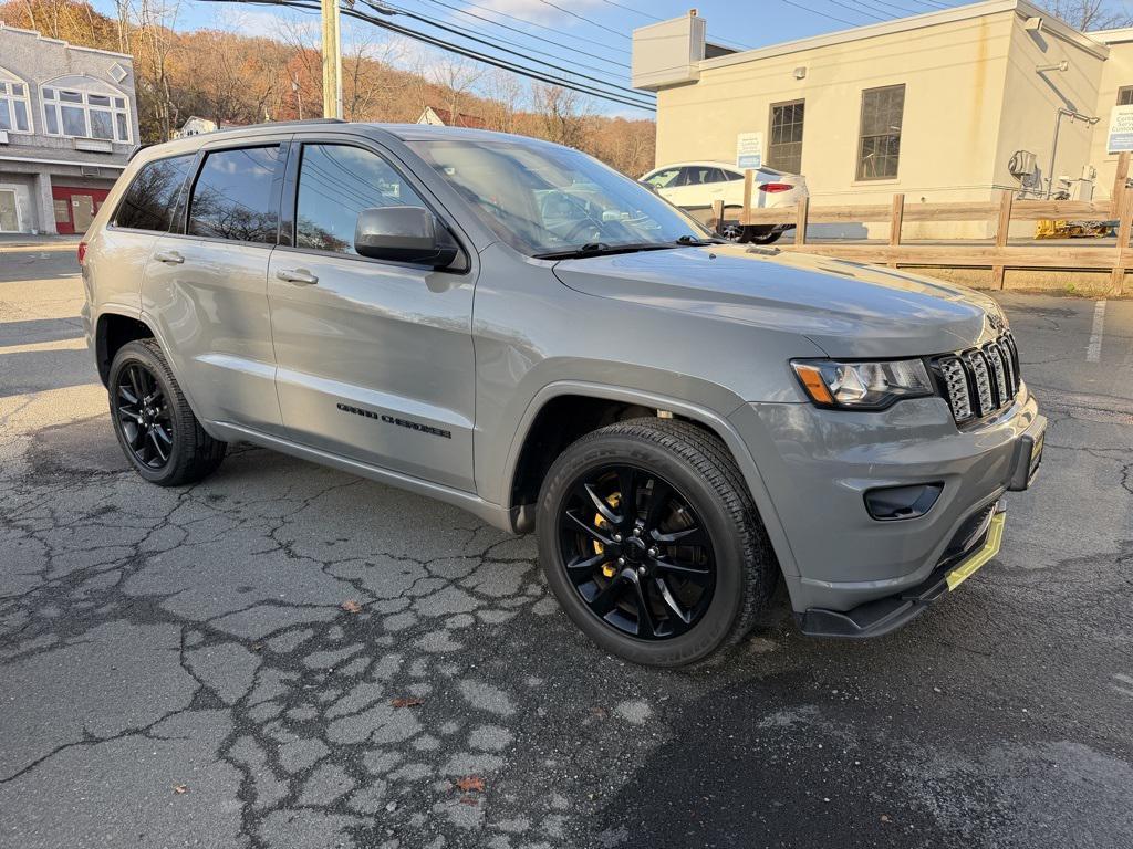 used 2020 Jeep Grand Cherokee car, priced at $21,495