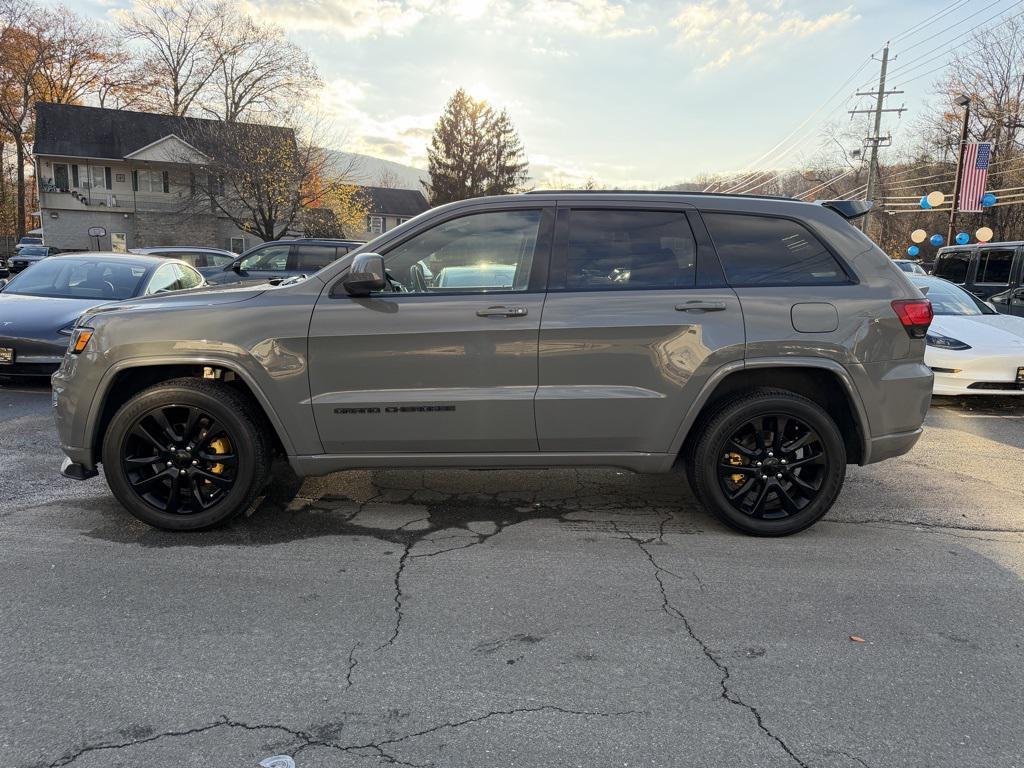 used 2020 Jeep Grand Cherokee car, priced at $21,495