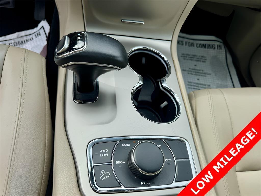 used 2014 Jeep Grand Cherokee car, priced at $14,595