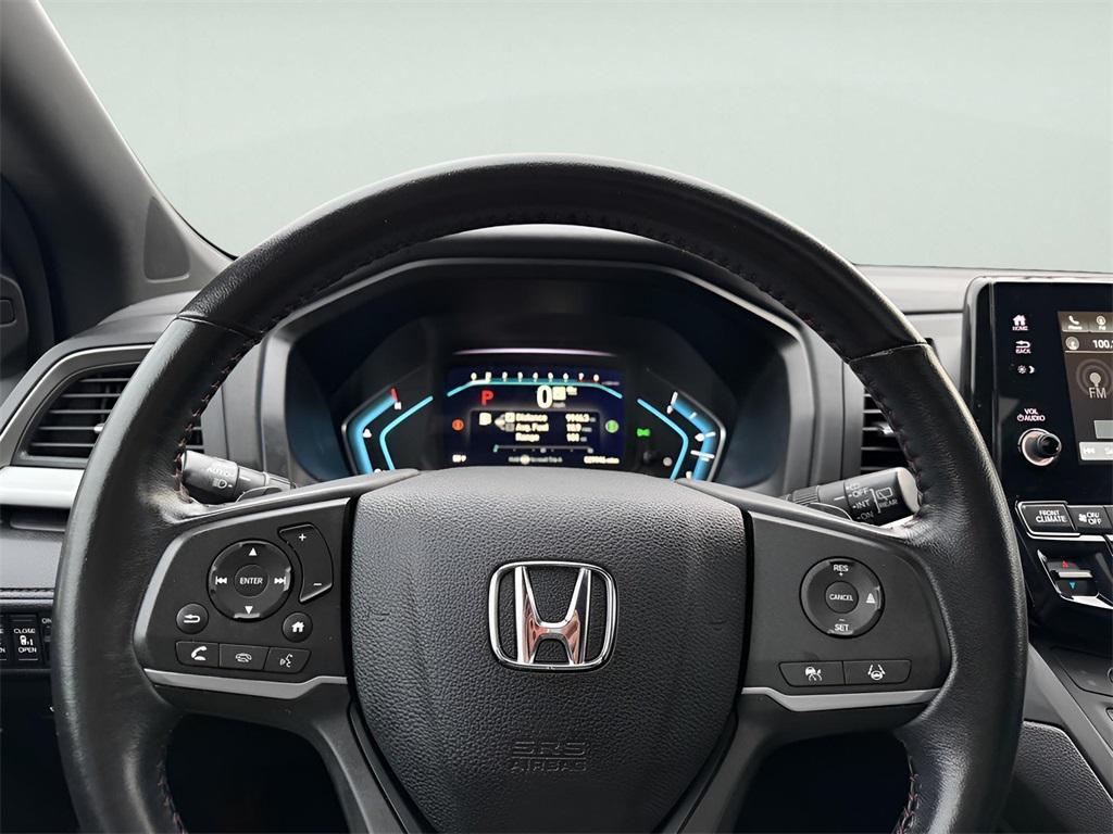 used 2023 Honda Odyssey car, priced at $32,695