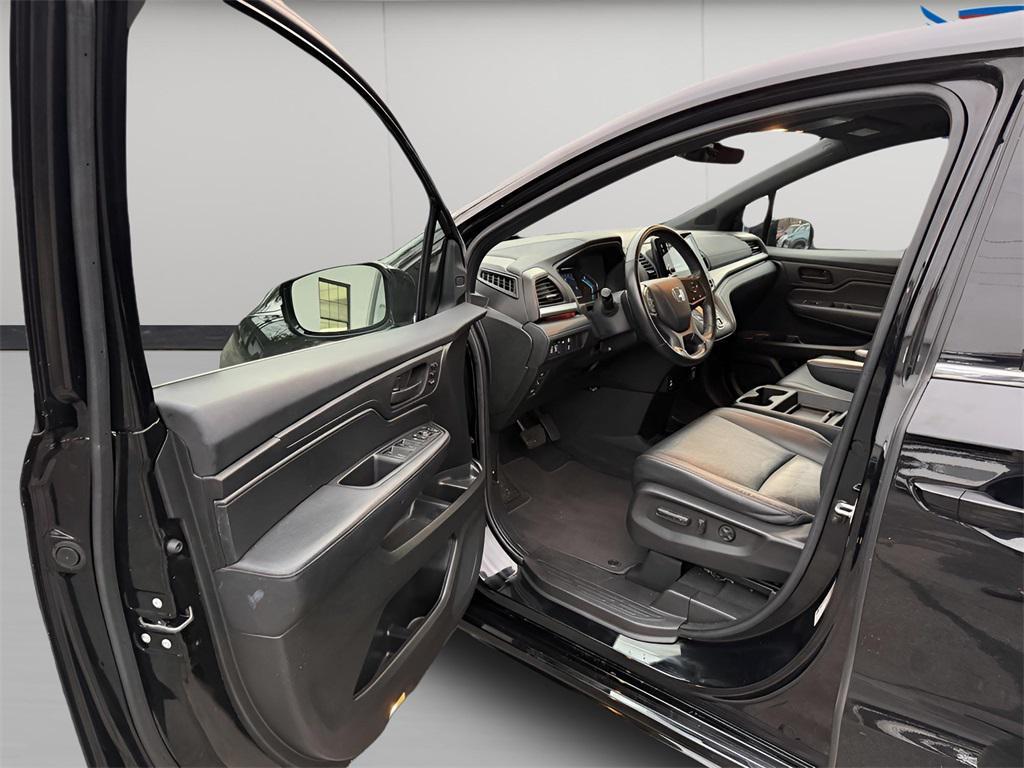 used 2023 Honda Odyssey car, priced at $32,695