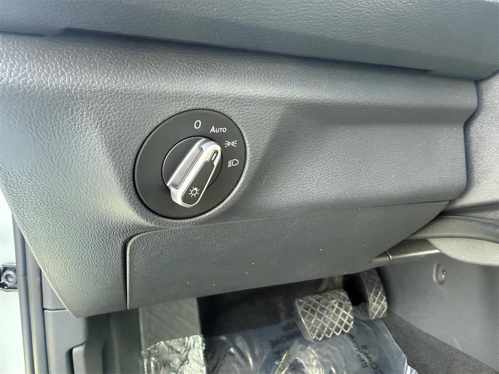 used 2024 Volkswagen Jetta car, priced at $15,795